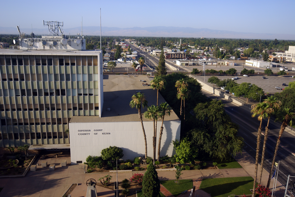 Linen and Uniform Services in Bakersfield