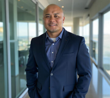 eugene-camson_sales-associate-team-photo